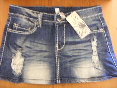 Fashionable Denim mini size 8