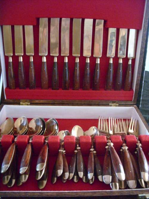 Vintage Thai bronze and rosewood 48 piece canteen for 12 in wooden box