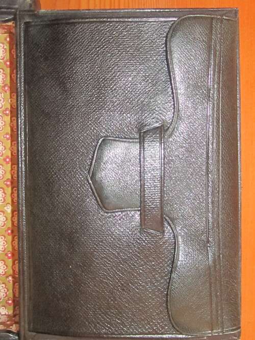 Vintage Writing Slope in leather and wood - postage included