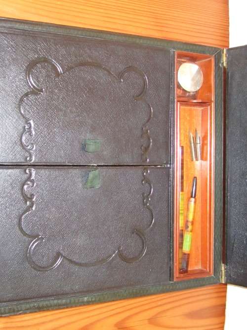 Vintage Writing Slope in leather and wood - postage included