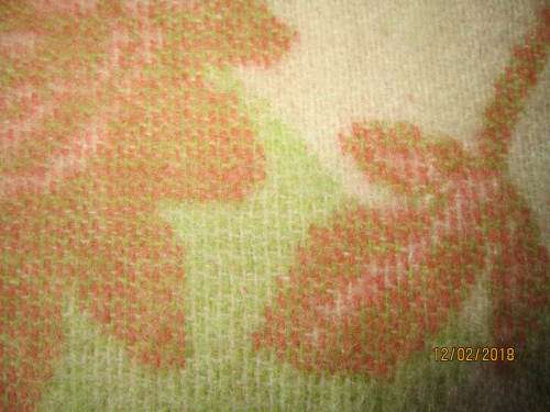 Stunning Large pure wool blanket made in Holland from sheep wool - postage included