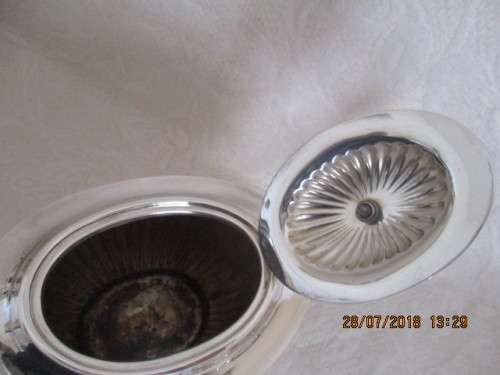 Beautiful 5 piece Silver plated Tea & Coffee set - Monteforte made in England