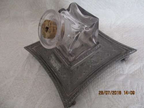 Vintage Glass inkwell on a Walker & Hall Sheffield made pewter stand -WOW!!