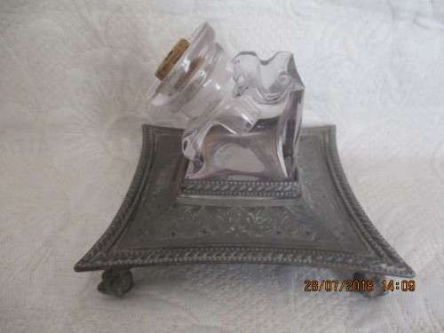Vintage Glass inkwell on a Walker & Hall Sheffield made pewter stand -WOW!!