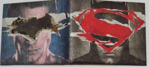 Exclusive Batman vs Superman Mighty Wallet