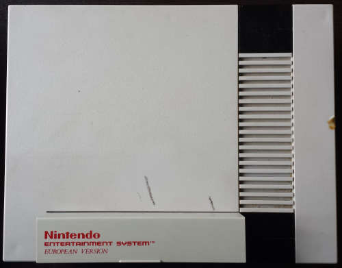 NES Console European Version + Original Controller (Retro)