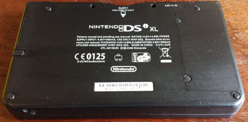 Red DSi XL Console Special Edition Mario 25th Anniversary, stylus, charger, case