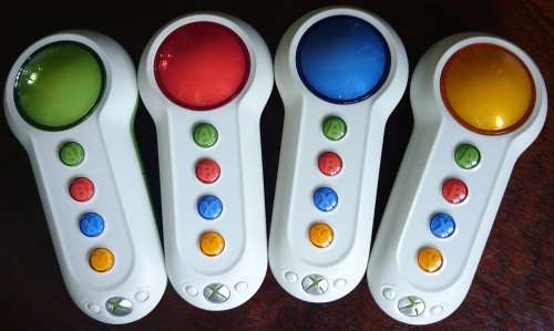 Scene it? Box Office Smash + 4 Wireless Controllers - Xbox 360