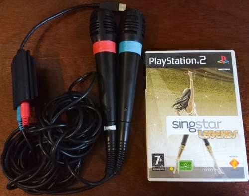 Singstar Legends + Singstar Mics (Red, Blue + Adapter) - PS2