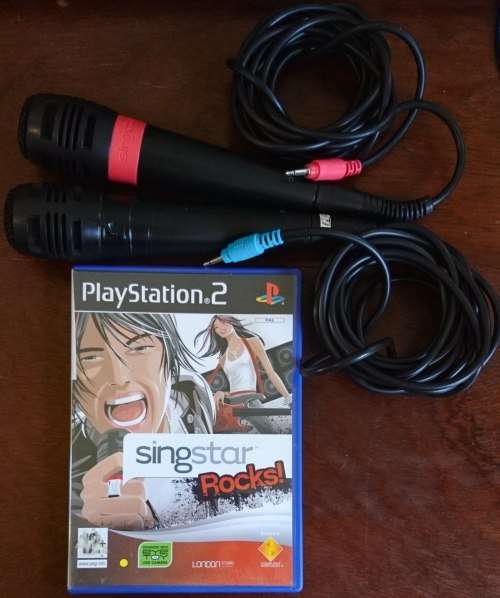Singstar Rocks! + Wired Singstar Microphones - PS2