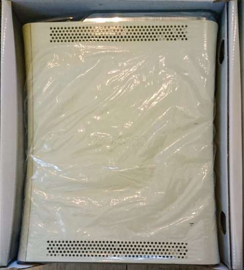 Boxed Xbox 360 Console Arcade 20GB + Accessories