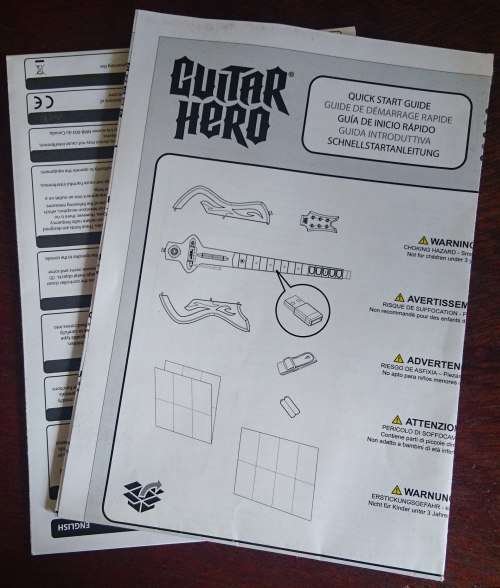 Boxed Guitar Hero: Warriors of Rock + Guitar - PS3