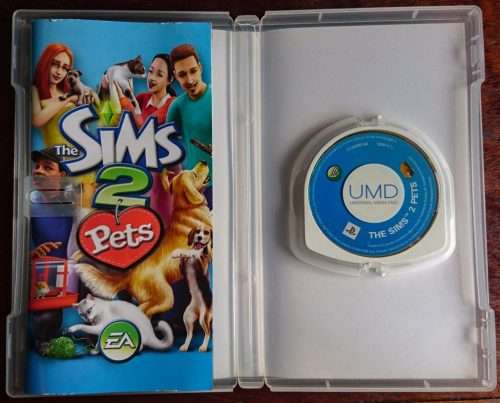 Sims 2 Pets - PSP (Essentials)