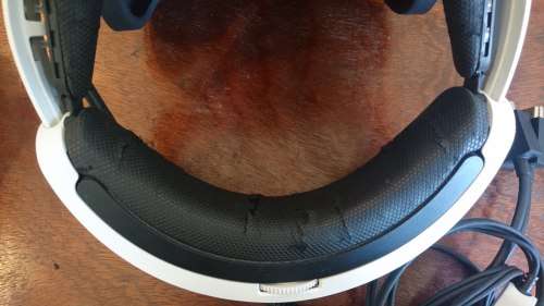 Playstation VR Version 1 (Camera & PS4 Required)