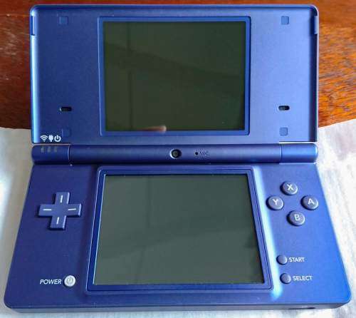 Boxed Nintendo DSi Console (Metallic Blue) (NTSC-J / Region Free)