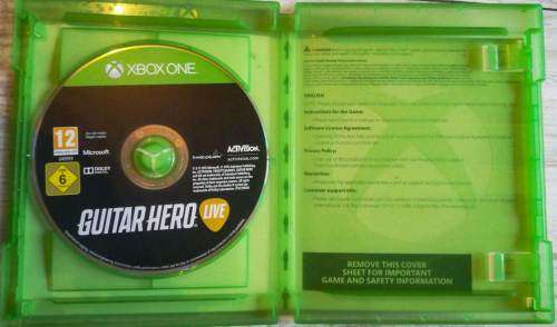 Guitar Hero Live + Wireless Guitar - Xbox One