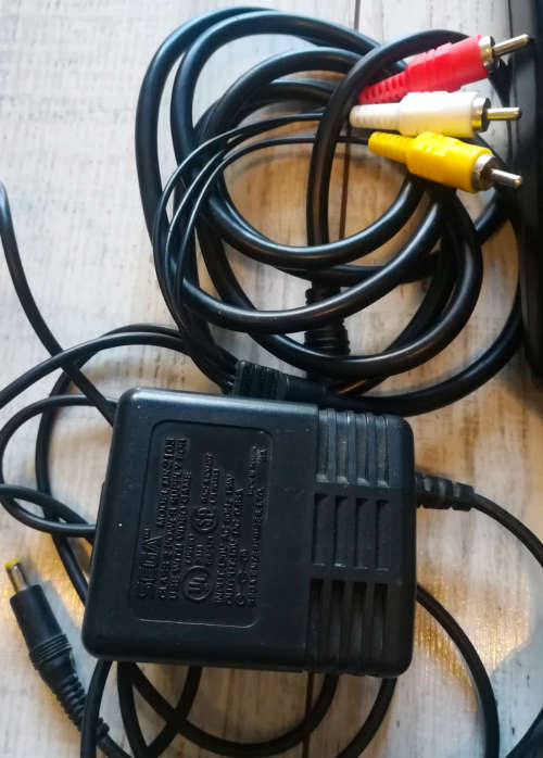 Genesis Model 2 Console + 2 Controllers