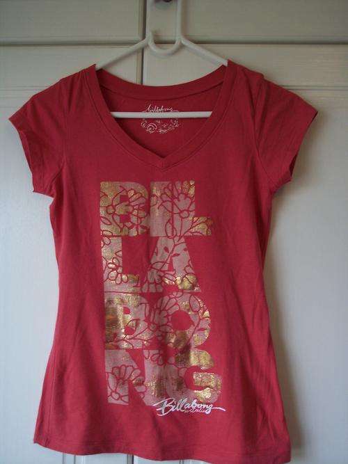 Billabong top size 8 small