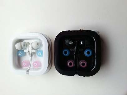 Earphones (Inner Ear) for Cellphone / Ipod / MP3 Players