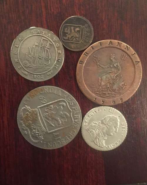 5 x VAN RIEBEECK REPLICA  TOKENS