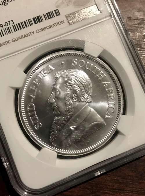 GRADED SILVER KRUGER RAND ( MS 69 )