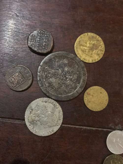 6 x TOKENS , as per scan ( 1 bid )