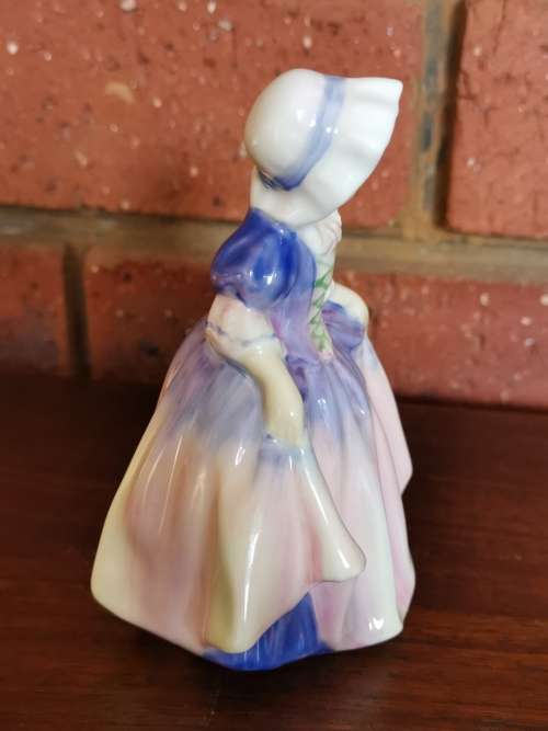 ROYAL DOULTAN FIGURINE (DINKY DO)