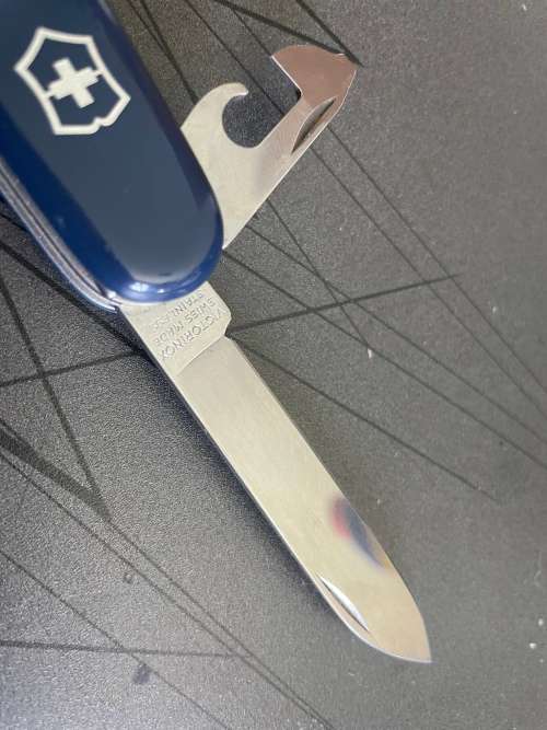 Victorinox Festool Camper