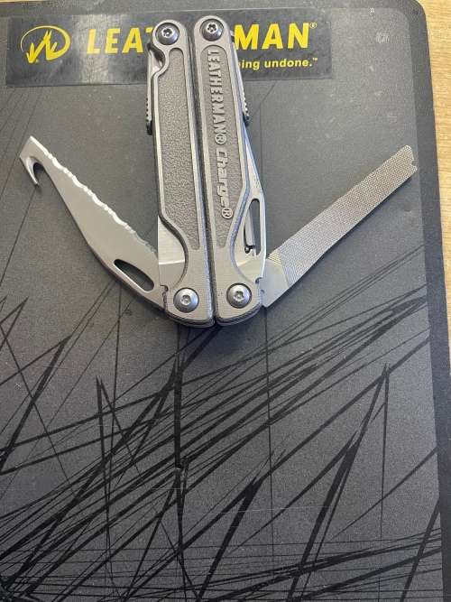 Leatherman Charge