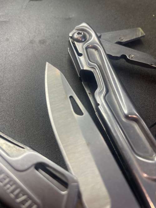 Leatherman Rev
