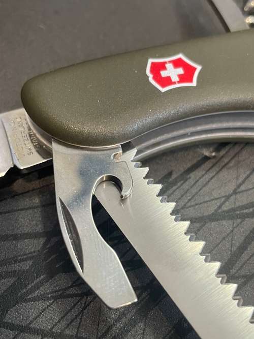 Victorinox Hunter