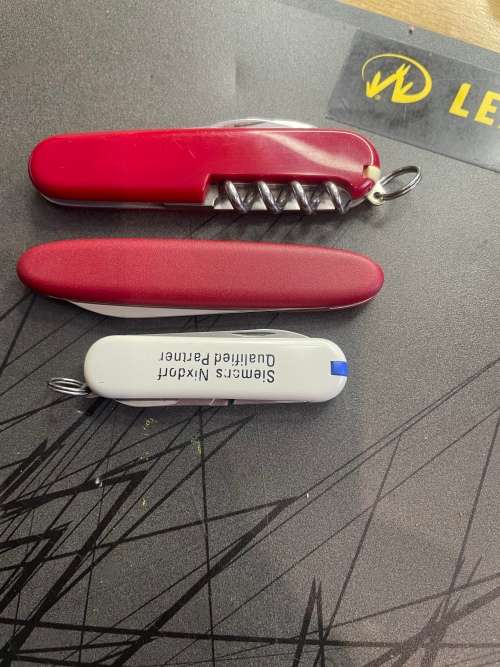 Victorinox Trio
