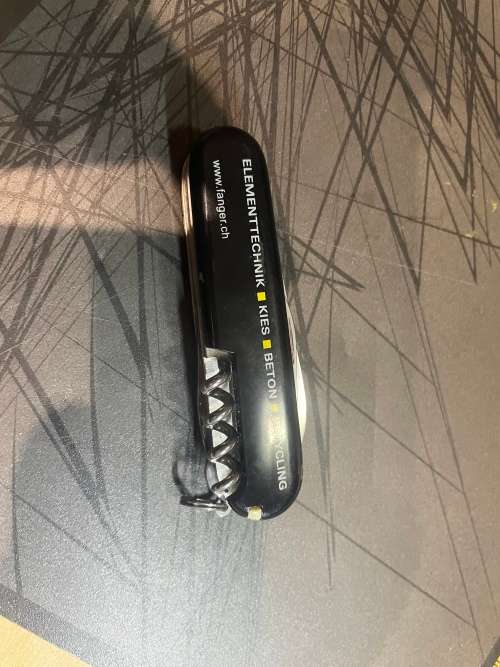 Victorinox Mountaineer