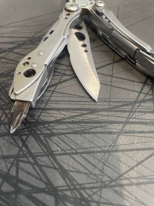 Leatherman Skeletool