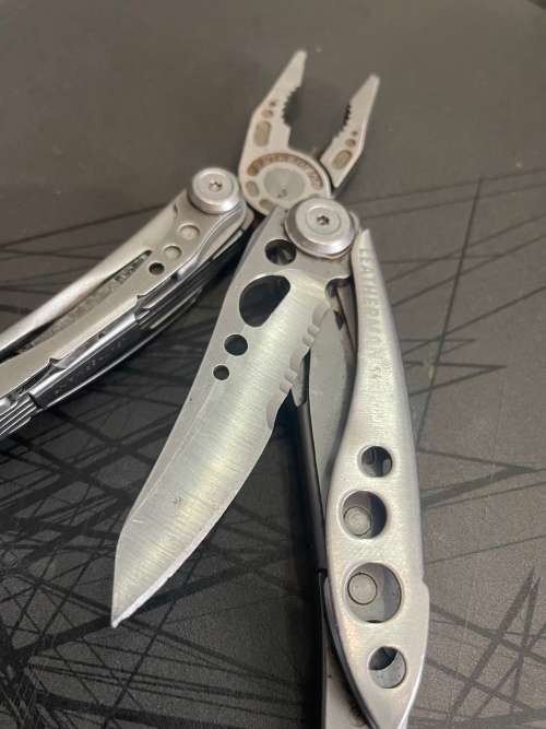 Leatherman Skeletool