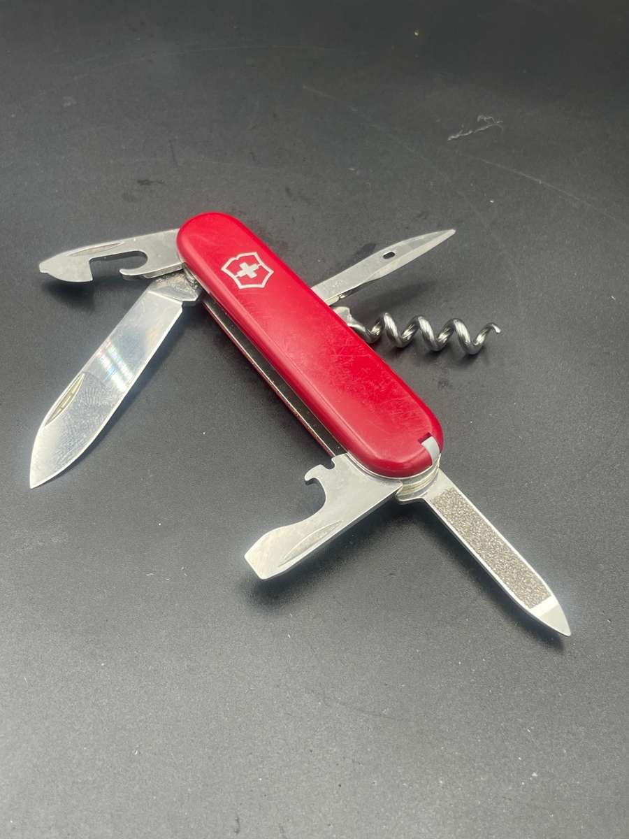 Victorinox Sportsman Red 84mm