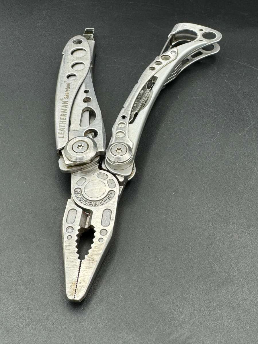 Leatherman Skeletool
