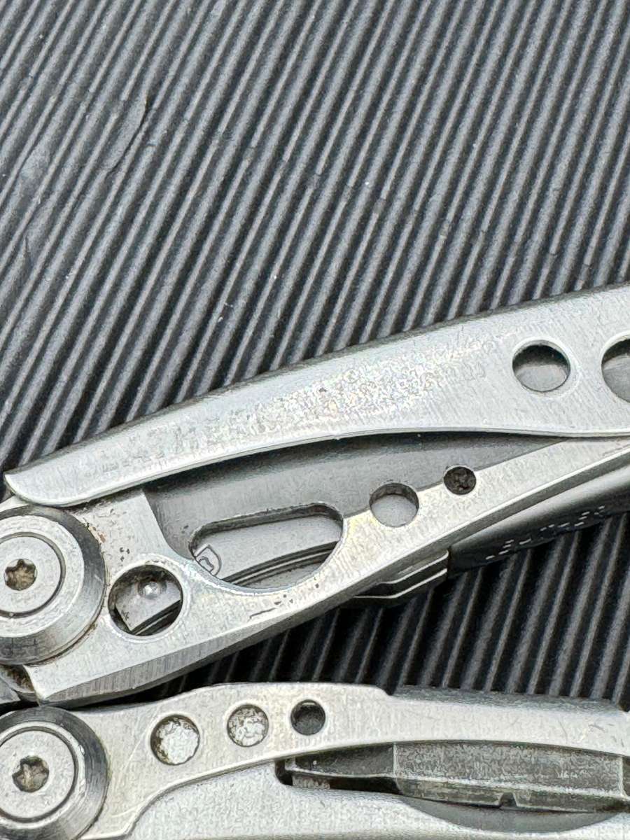 Leatherman Skeletool