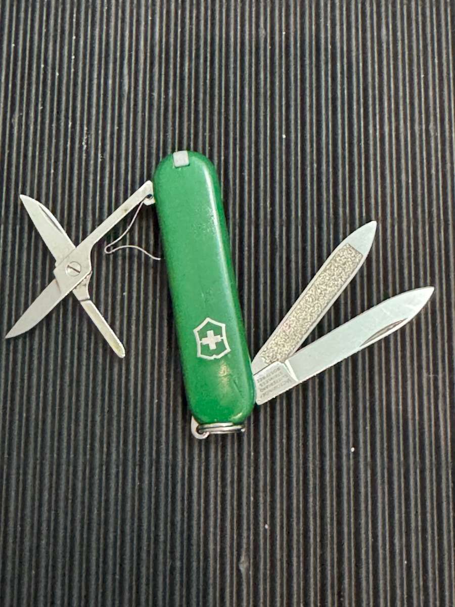 Victorinox Classic Green
