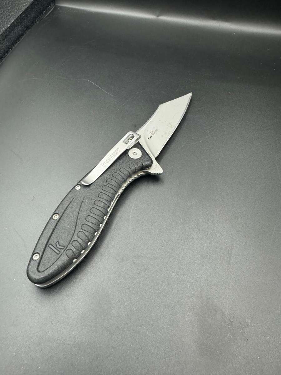 Kershaw Grinder Reverse Tanto Blade Bead Blast Finish w/Speed Safe Assisted Opening