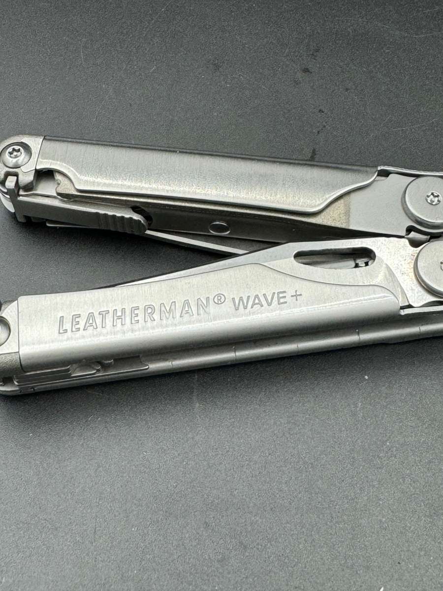 Leatherman Wave +