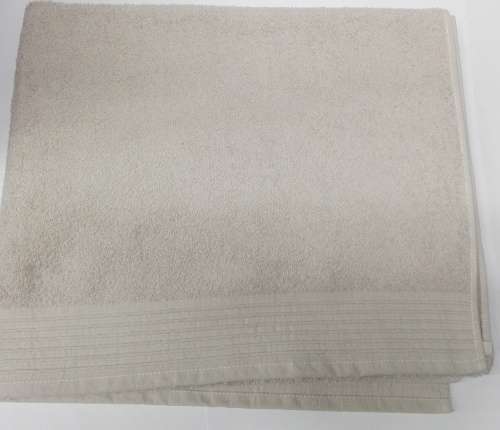CLEARENCE Beige Bath Sheet (90X150)