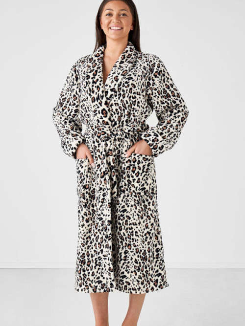 Bathrobe Leopard