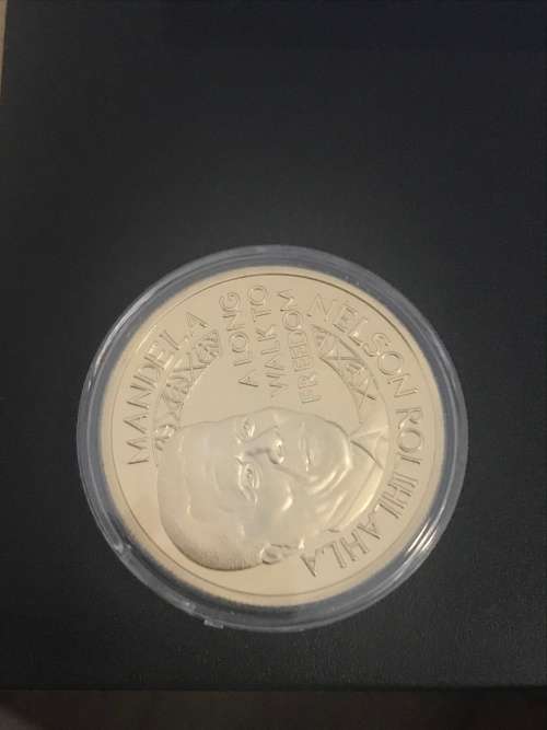 mandela medallion