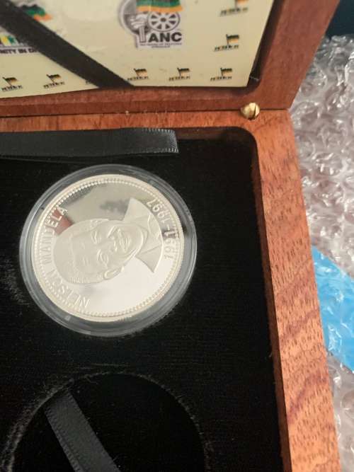 Mandela ANC centennial celebration 1oz silver in original box *no gold*