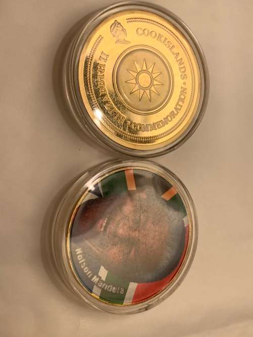Mandela cook island medallion gold plated