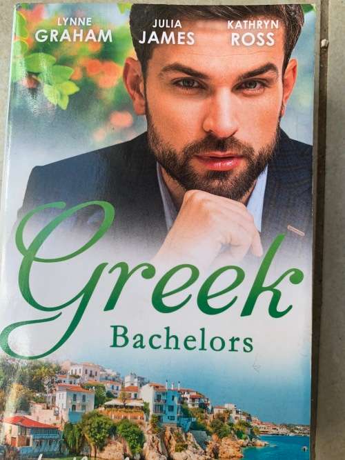 Mills and boon: 3 books in 1 Greek`s bachelors