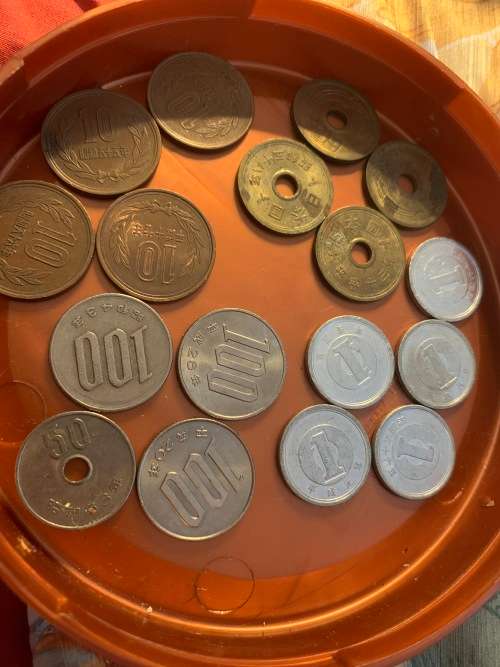 Japanese yen  coins