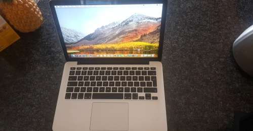 Macbook Pro 2015 Retina 8GB RAM/ 256GB SSD