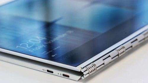 CHEAPEST ON BIDORBUY! Lenovo Yoga 920 i7 8550u/8GB.512GB/FHD touch - BRAND NEW SEALED FREE SHIPPING!